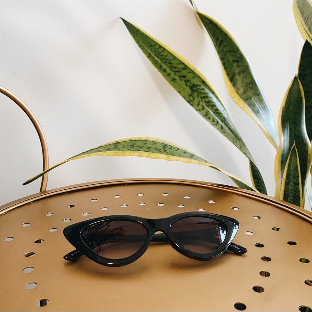 Skinny Cat Eye Sunglasses